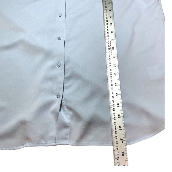 UNIQLO Rayon Pale Blue Long Sleeve Button Front Blouse US Sz XL - Picture 7 of 11